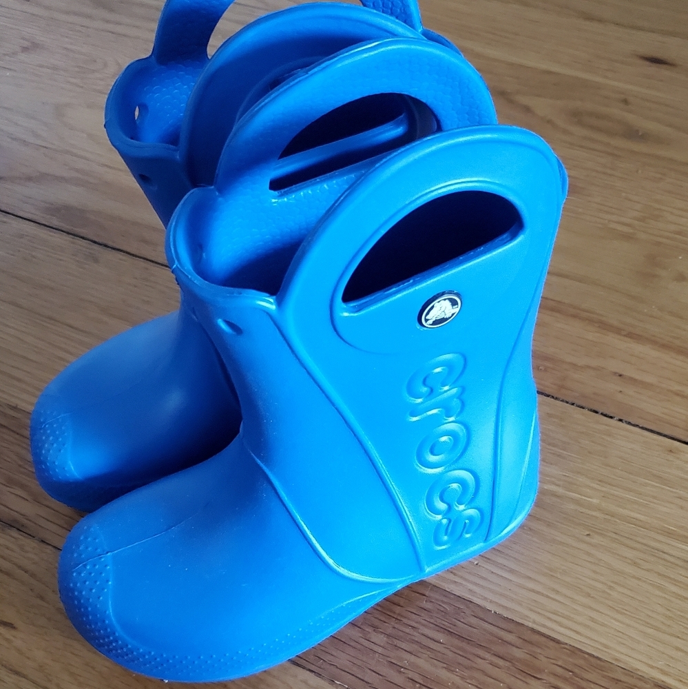 Brand new crocs rainboots